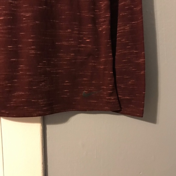 Nike Lightweight Hoodie - Picture 2 of 4